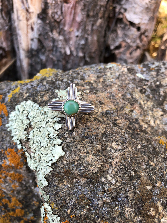 Green turquoise, sterling silver Zia ring size 41/2