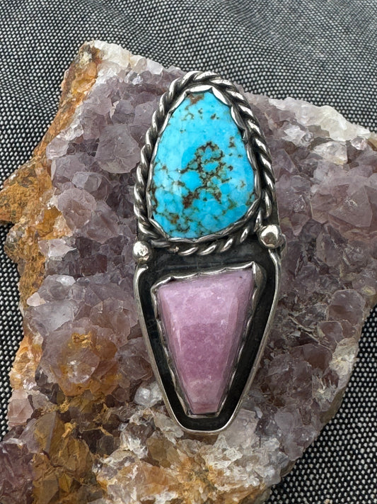 Pegmate Ring